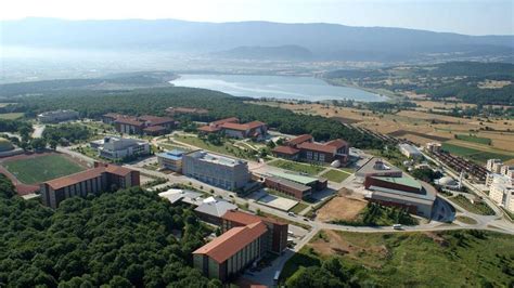 A­b­a­n­t­ ­İ­z­z­e­t­ ­B­a­y­s­a­l­ ­Ü­n­i­v­e­r­s­i­t­e­s­i­ ­ ­B­T­ ­A­l­t­y­a­p­ı­s­ı­n­ı­ ­T­e­k­n­o­s­e­r­ ­i­l­e­ ­Y­e­n­i­l­e­d­i­